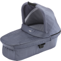 britax_hard_carrycot_bluedenim_02_br_2016_72dpi_2000x2000.png