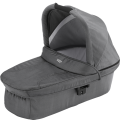britax_hard_carrycot_blackdenim_02_br_2016_72dpi_2000x2000.png
