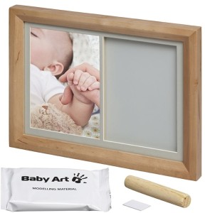 Baby Art Tiny Touch -  duża  ramka na zdjęcie i  odcisk rączki lub nóżki dziecka.
